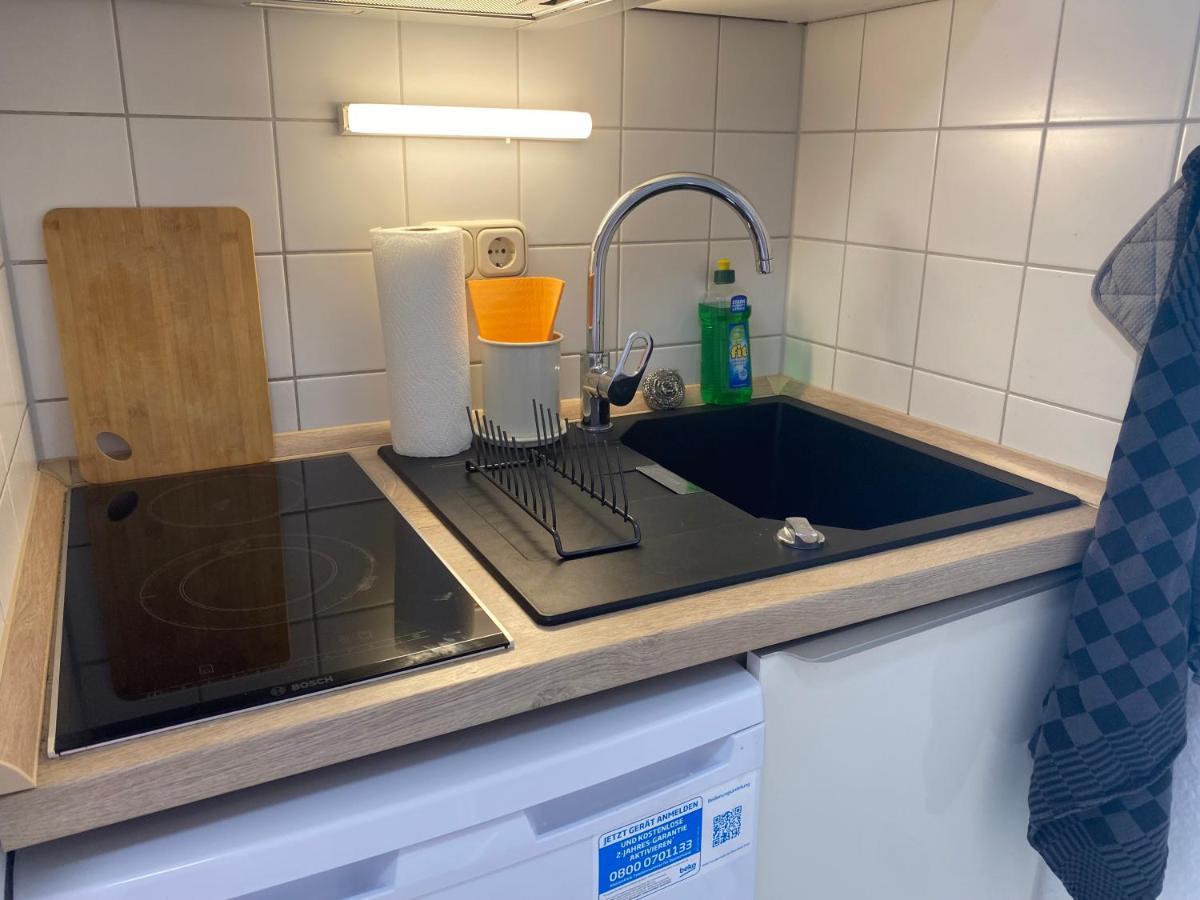 Charming - Balcony - Wifi - Kitchen Apartment
