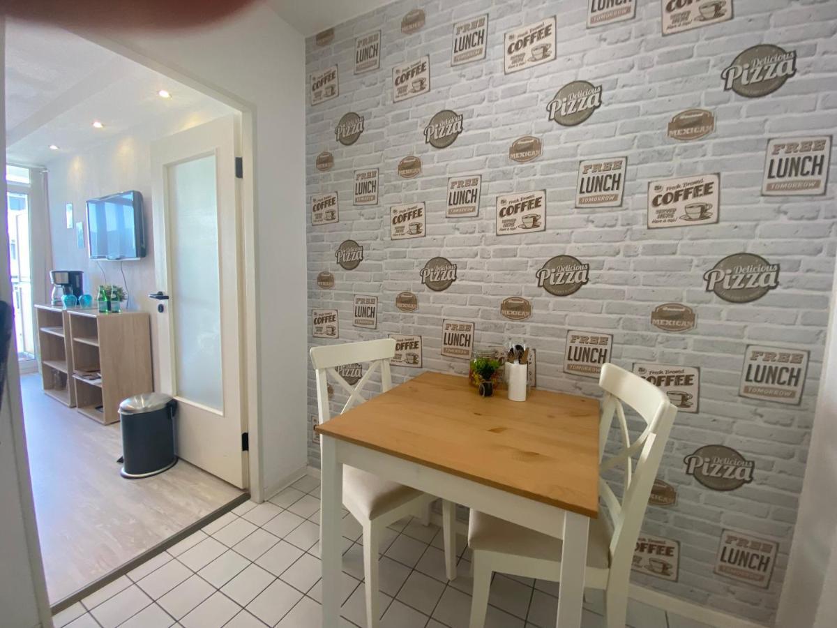 Charming - Balcony - Wifi - Kitchen * Magdeburg